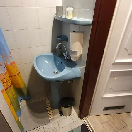 Agnes Vendeghazak Siofok- 2,3,4 Fore Fuerdoszobaval,erkellyel 4* Siófok